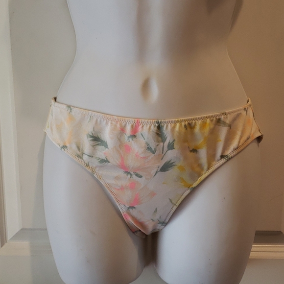 PINK Victoria's Secret Shine Floral Bikini sz S/M - Picture 8 of 14